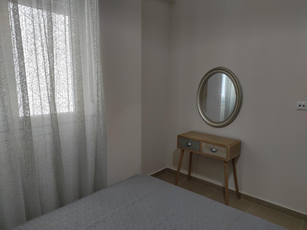 Nastazia Appartement Néa Péramos Buitenkant foto