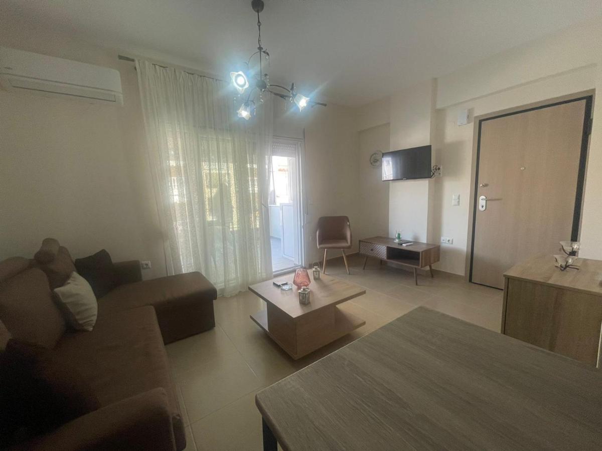 Nastazia Appartement Néa Péramos Buitenkant foto