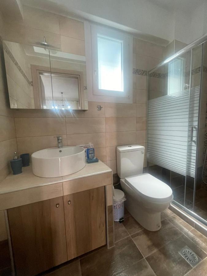 Nastazia Appartement Néa Péramos Buitenkant foto