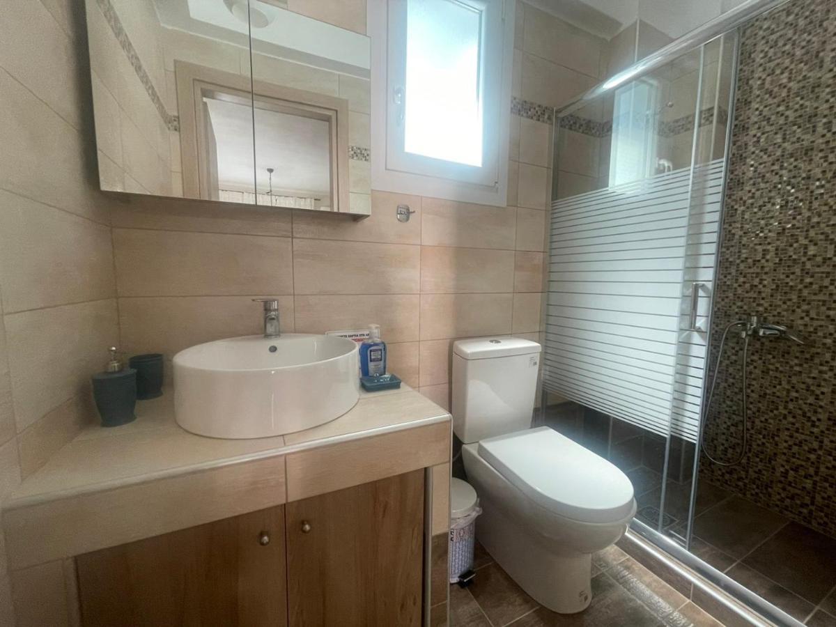 Nastazia Appartement Néa Péramos Buitenkant foto